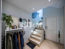  (unifamiliar adossada), 271.00 m², حافلة قرب والقطار, جديد تقريبا