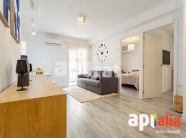 Flat, 57.00 m², near bus and train