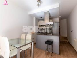 Dúplex, 108.00 m², prop de bus i tren, seminou
