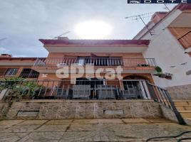  (unifamiliar adossada), 192 m², Zona