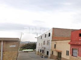 Flat, 121.00 m², near bus and train