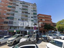 Flat, 62.00 m², near bus and train