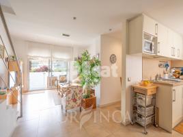 Àtic, 110.00 m², prop de bus i tren, seminou