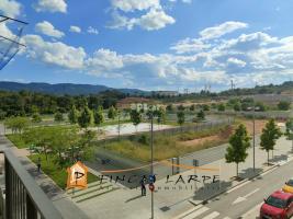 Louer pis, 63.00 m², nouveau