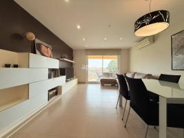 Flat, 103.00 m²