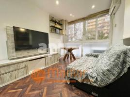 Piso en alquiler temporada, 62.00 m², cerca de bus y tren, Calle del Pont del Treball Digne