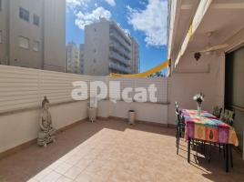 Piso, 89.00 m², cerca de bus y tren