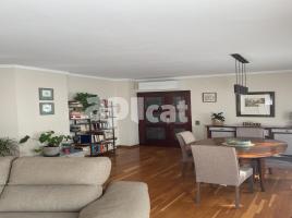 Pis, 152 m², Zona