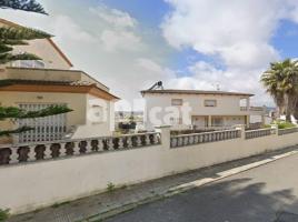 Piso, 148.00 m², cerca de bus y tren, seminuevo