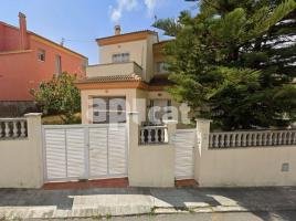 Piso, 148.00 m², cerca de bus y tren, seminuevo