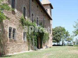 Casa (masia), 3000 m², Zona