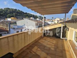 Pis, 125 m², presque neuf, Zona
