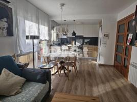 Pis, 125 m², presque neuf, Zona