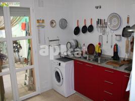 Квартиры, 70.00 m², pядом автобусный и железнодорожный