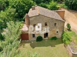 Casa (masia), 374 m², Zona