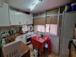 Pis, 60.00 m², prop de bus i tren