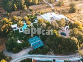  (xalet / torre), 450.00 m², fast neu