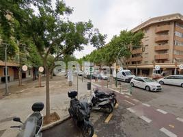 Pis, 104.00 m², حافلة قرب والقطار