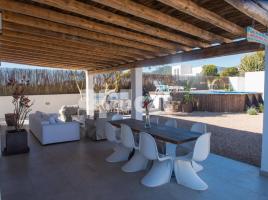  (xalet / torre), 220.00 m²