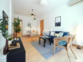 Piso, 110.00 m², cerca de bus y tren