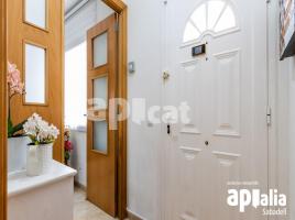 Pis, 88.00 m², حافلة قرب والقطار, EIXAMPLE