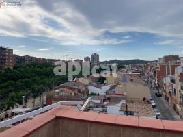 Àtic, 70.00 m², 附近的公共汽車和火車