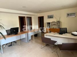 Lloguer local comercial, 102.00 m²