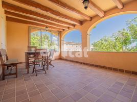 Casa (xalet / torre), 243.00 m², prop de bus i tren, Calle de Pere Teixidor, 1