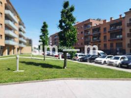 , 143.95 m²