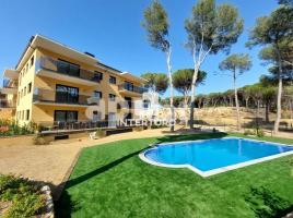 Àtic, 99 m², seminou, Zona