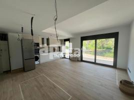 Pis, 102 m², seminou, Zona