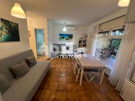 Pis, 66 m², Zona