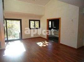 New home - Flat in, 107.00 m², 3 bedrooms, near bus and train, new