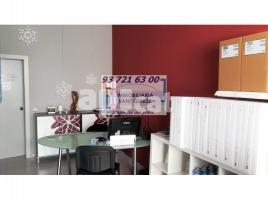 Local comercial, 99.8 m²