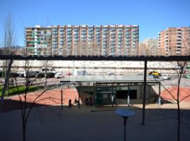 Pis, 115.00 m², 附近的公共汽車和火車, Vía Gran Via de les Corts Catalanes