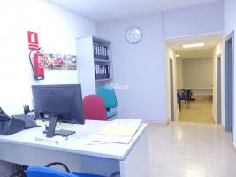 For rent office, 219.00 m²