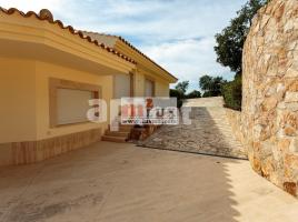 Houses (detached house), 409.00 m², almost new, Calle Can Semi