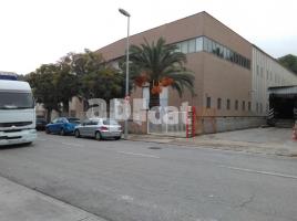 Industrial, 4781.00 m², near bus and train