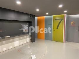 For rent office, 329.00 m², Calle de Barcelona