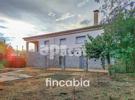 Houses (detached house), 653.00 m², almost new