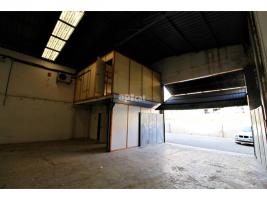 Nave industrial, 220.00 m²