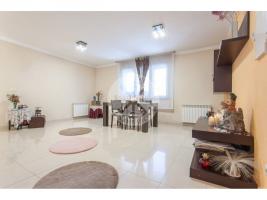 Terraced house, 289.00 m², almost new