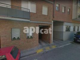 Parking, 12.00 m², almost new