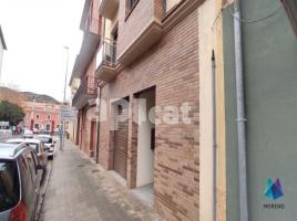 , 118.00 m², in der Nähe von Bus und Bahn, neu, Calle de Girona, 5