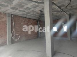 Business premises, 93.00 m², near bus and train, almost new, Calle del Pla dels Ametllers, 30