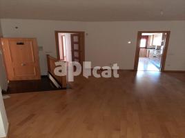 Flat, 94.00 m², almost new