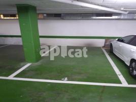 For rent parking, 9.00 m², almost new, Calle de la Igualtat, 21
